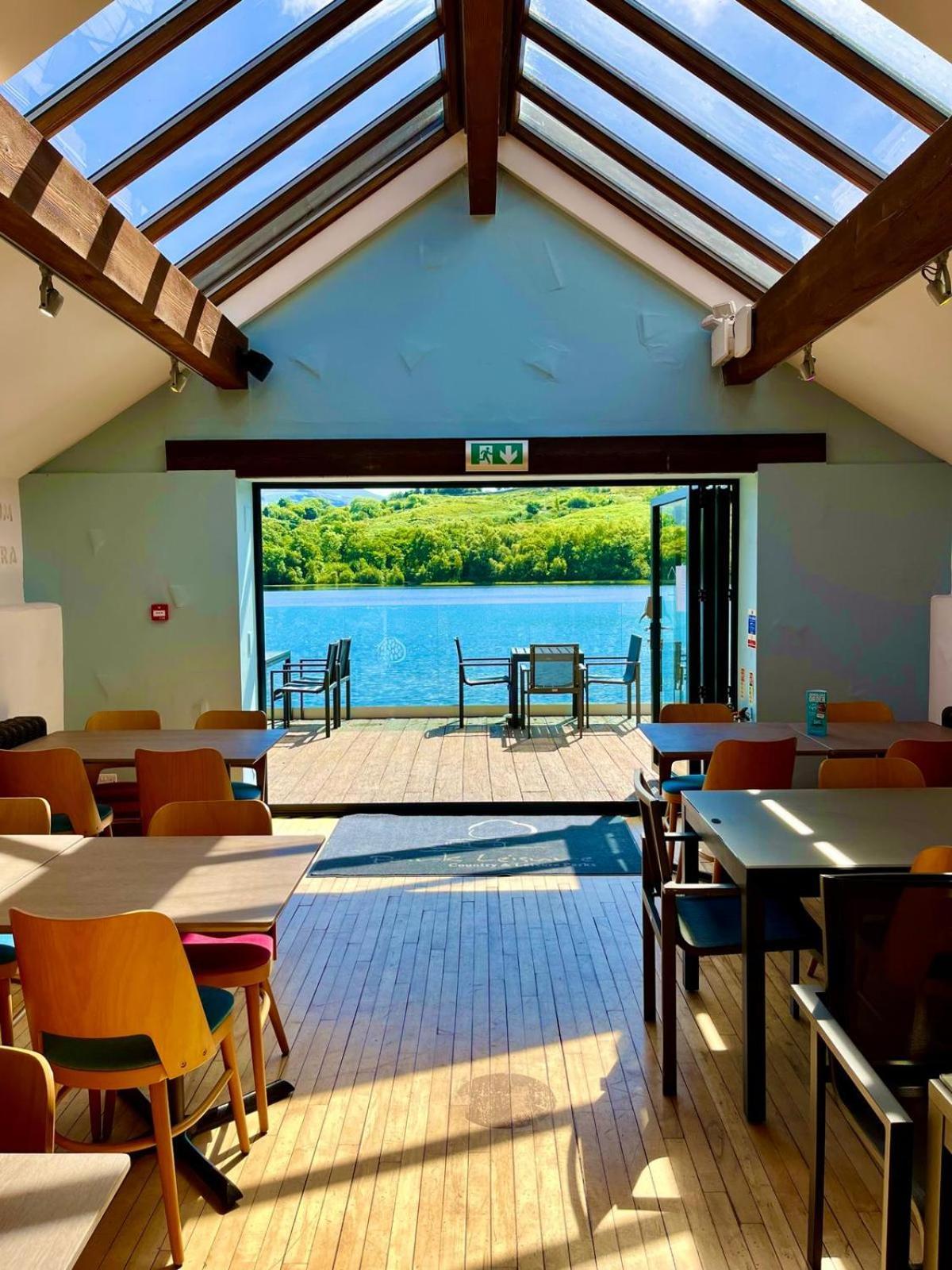 Вилла No 61 Brynteg Country & Leisure Retreat Cwm-y-glo Экстерьер фото
